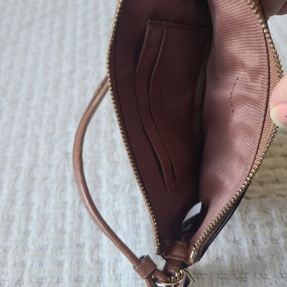 Coach Brown leather Wristlet No.G1482 - Picture 6 of 10